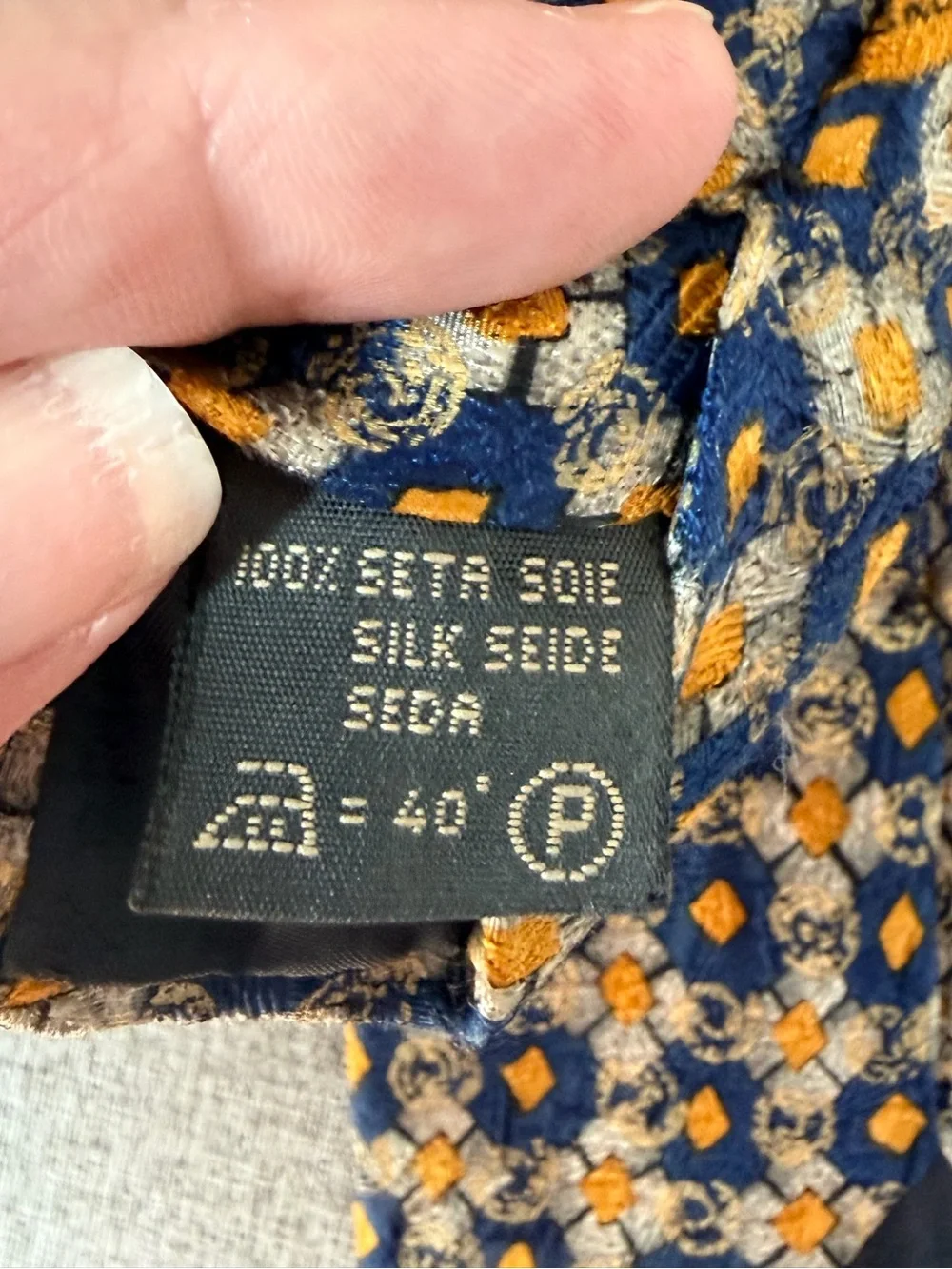 Ermenegildo Zegna 100% Silk Tie Necktie Blue Gold Geometric Office Formal EUC